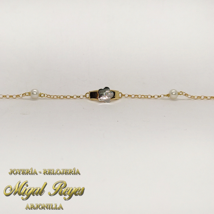 PULSERA PERLAS Y FLOR