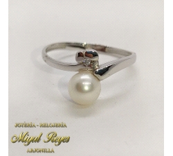 ANILLO PERLA FLORECILLA