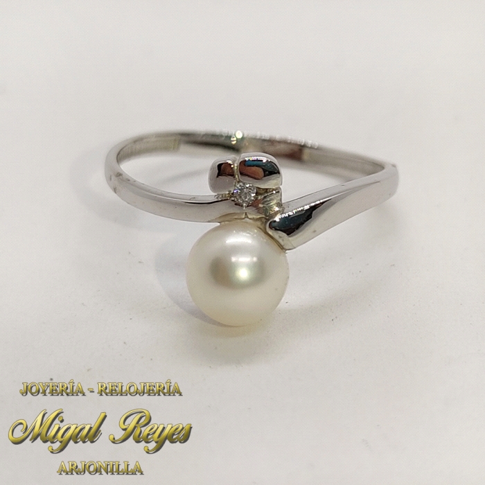 ANILLO PERLA FLORECILLA