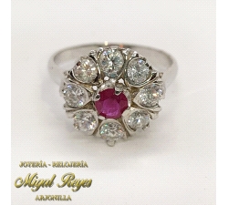 ANILLO ROSETA RUBI