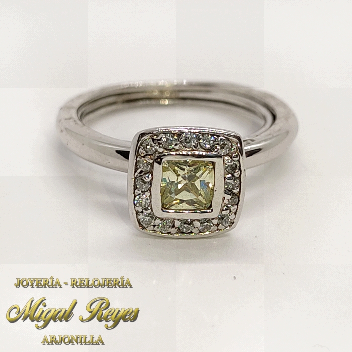 ANILLO CUADRADO VERDE