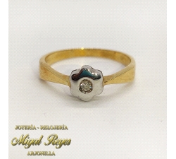 ANILLO ORO AMARILLO CON FLOR ORO                                      